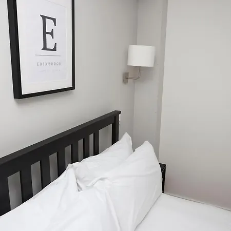 Joivy Heart Of Grassmarket Apartment Edinburgh Exterior foto