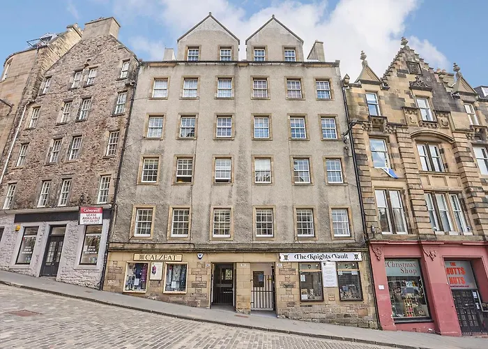 Joivy Heart Of Grassmarket Apartment